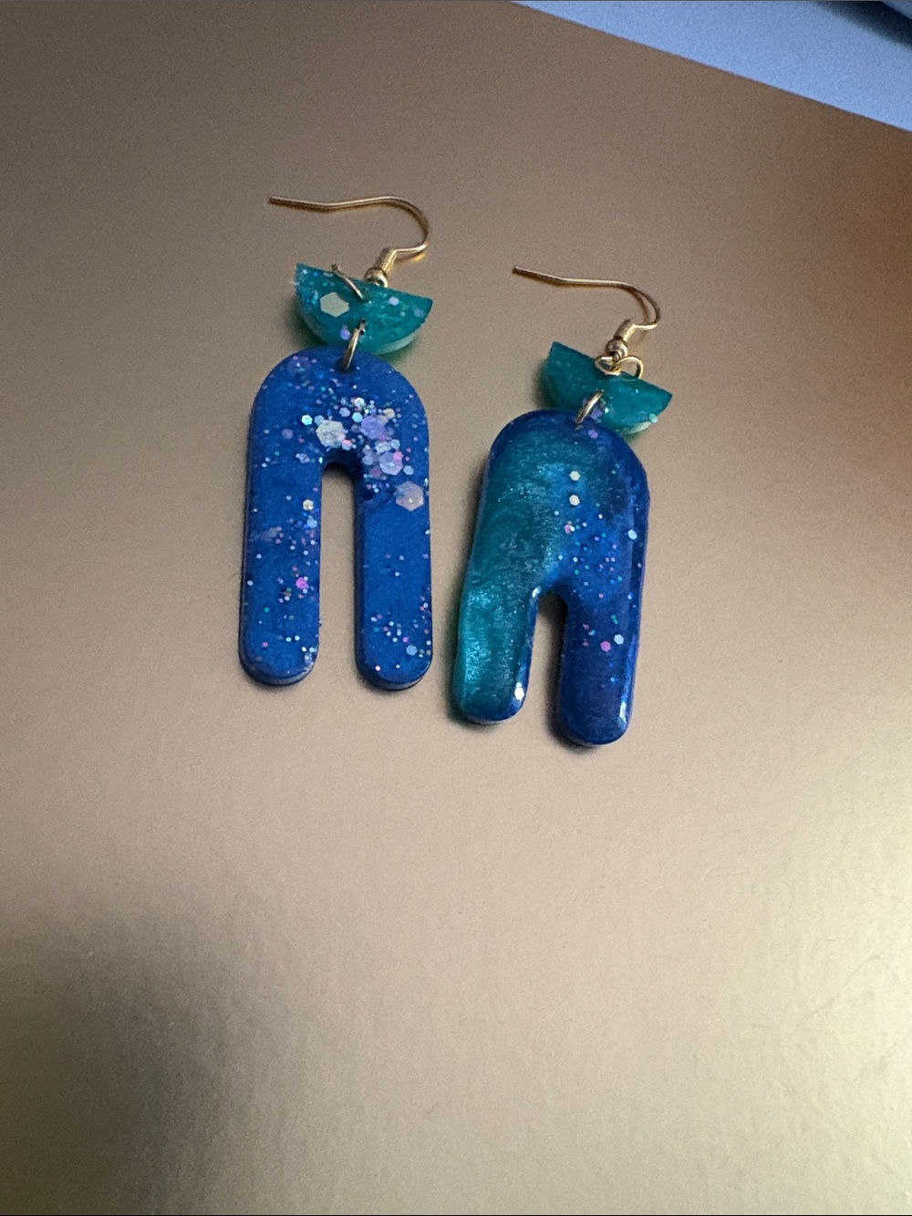 Emmy’s Creations Hand Crafted Blue and Teal Resin Arch Drop Earrings